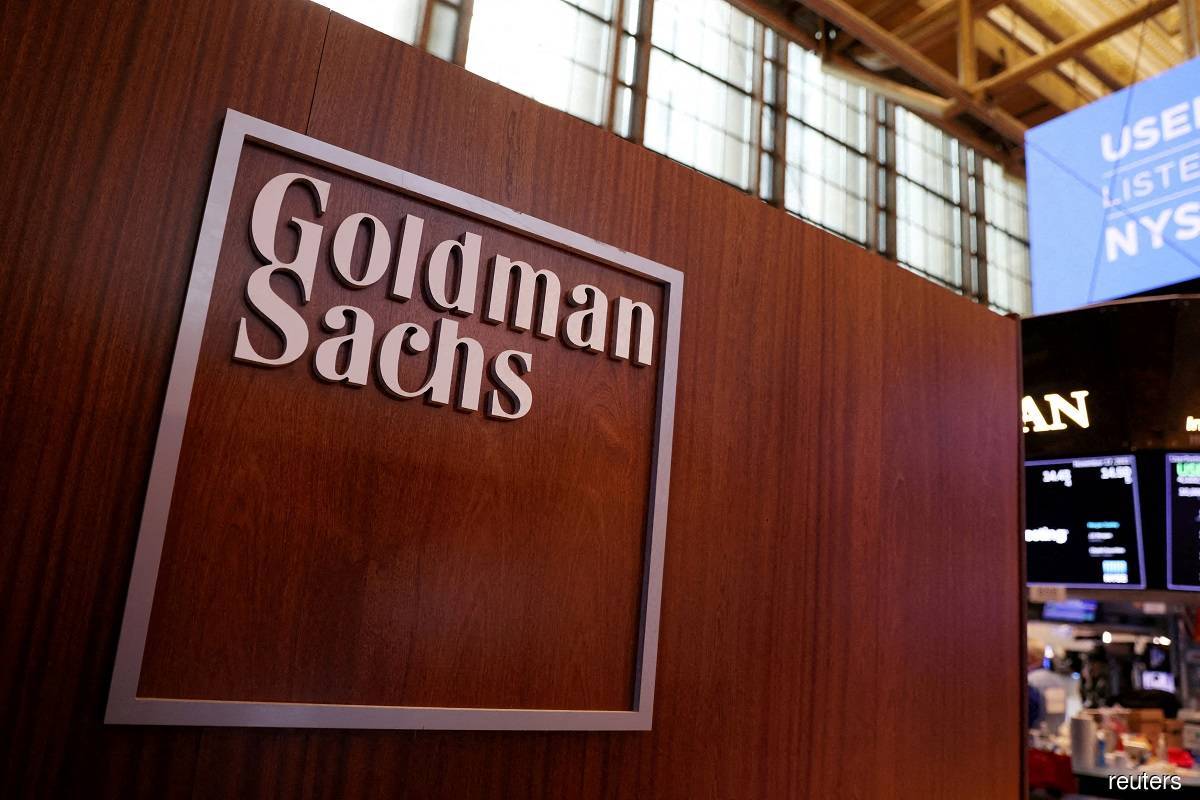 Goldman Sachs lowers odds of US recession